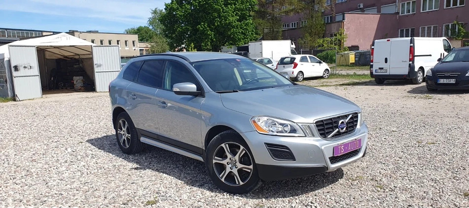 Volvo XC 60 cena 43900 przebieg: 187000, rok produkcji 2010 z Pułtusk małe 781